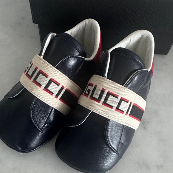 Gucci Other - Gucci Navy Leather Baby Sneakers with Logo Strap